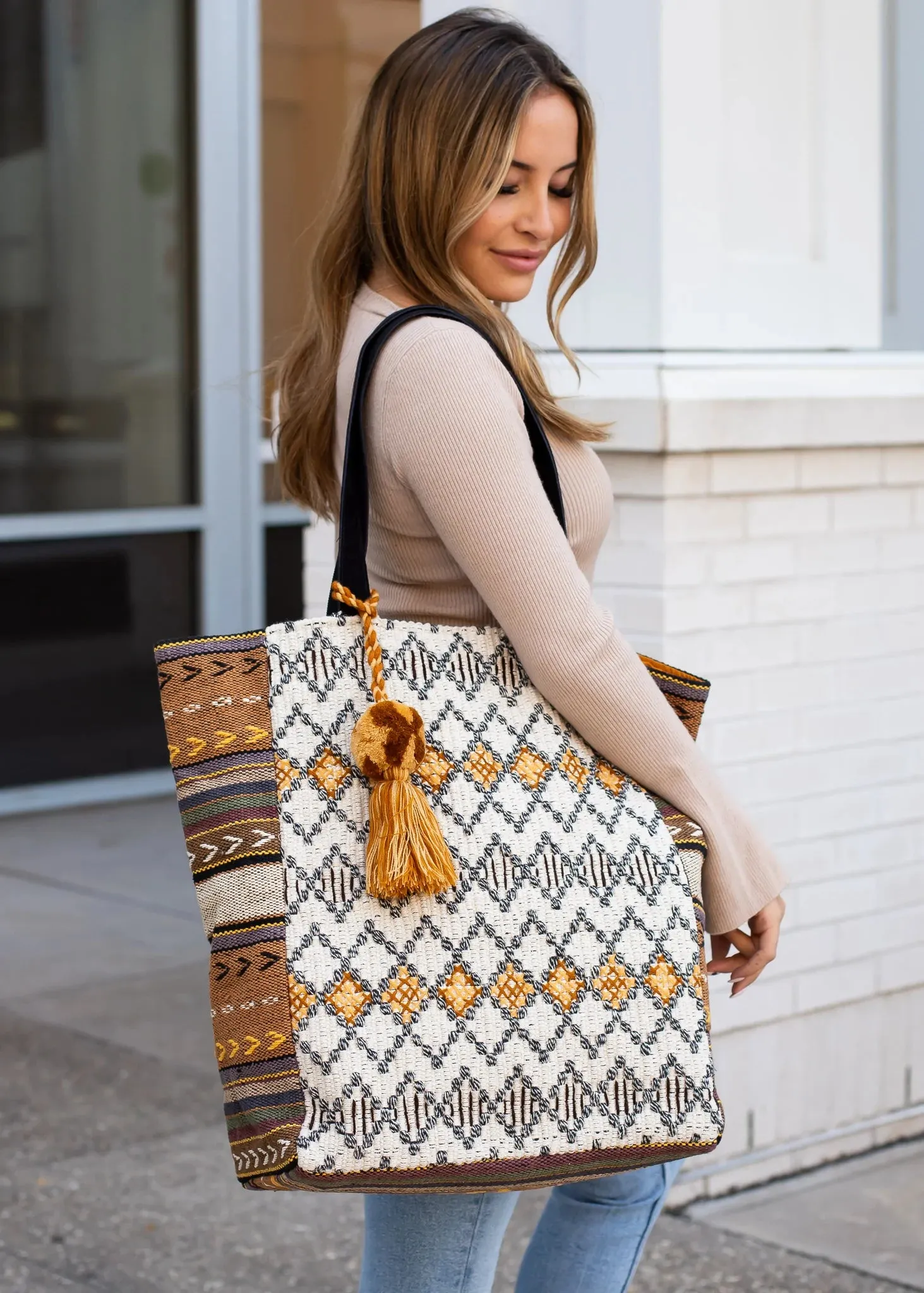 BOHO PATTERN TOTE BAG