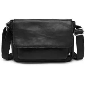 Classic crossover bag in soft and delicious leather quality / 16030 - Black (Nero)