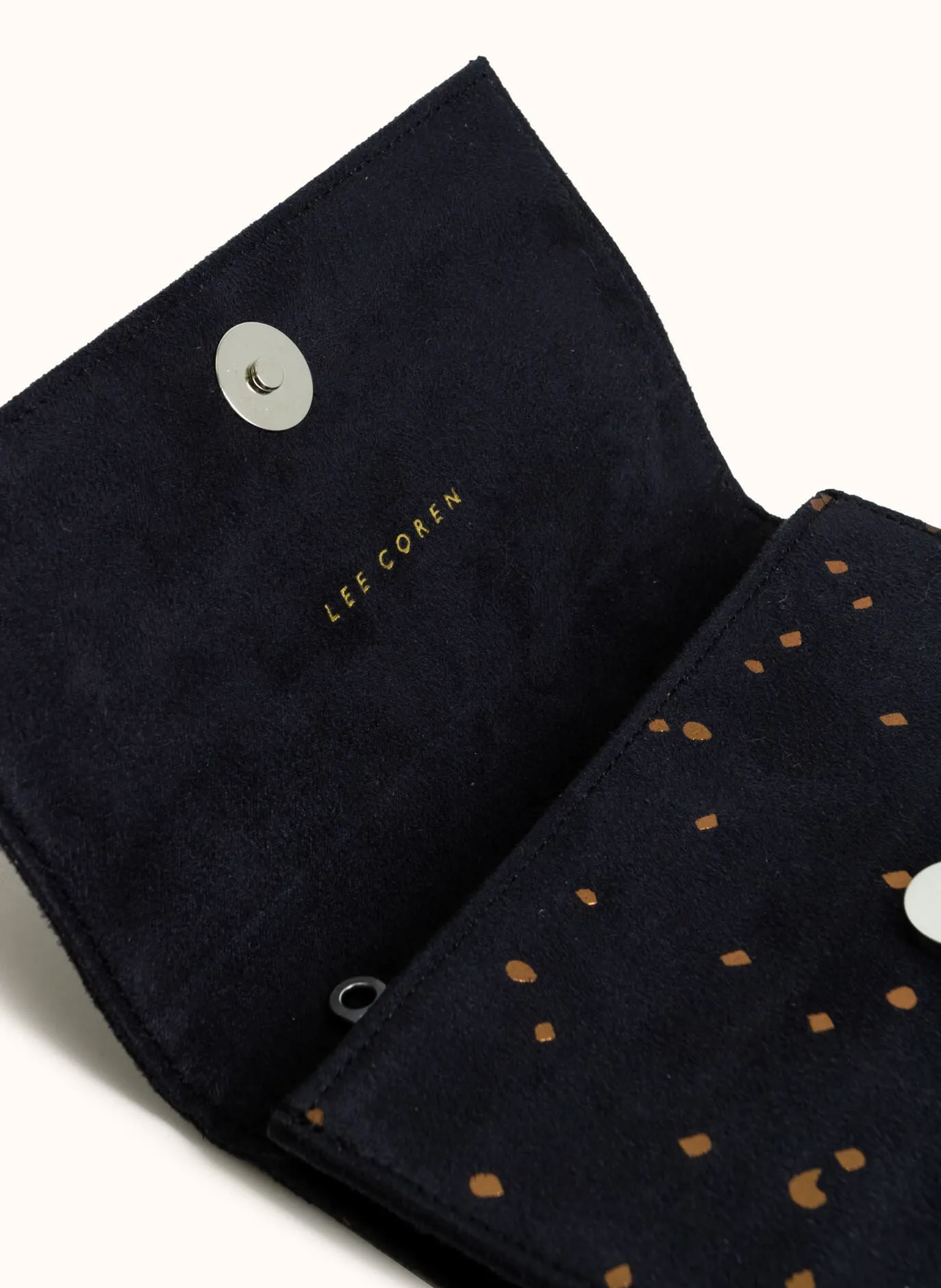 Minimal Wallet, Midnight