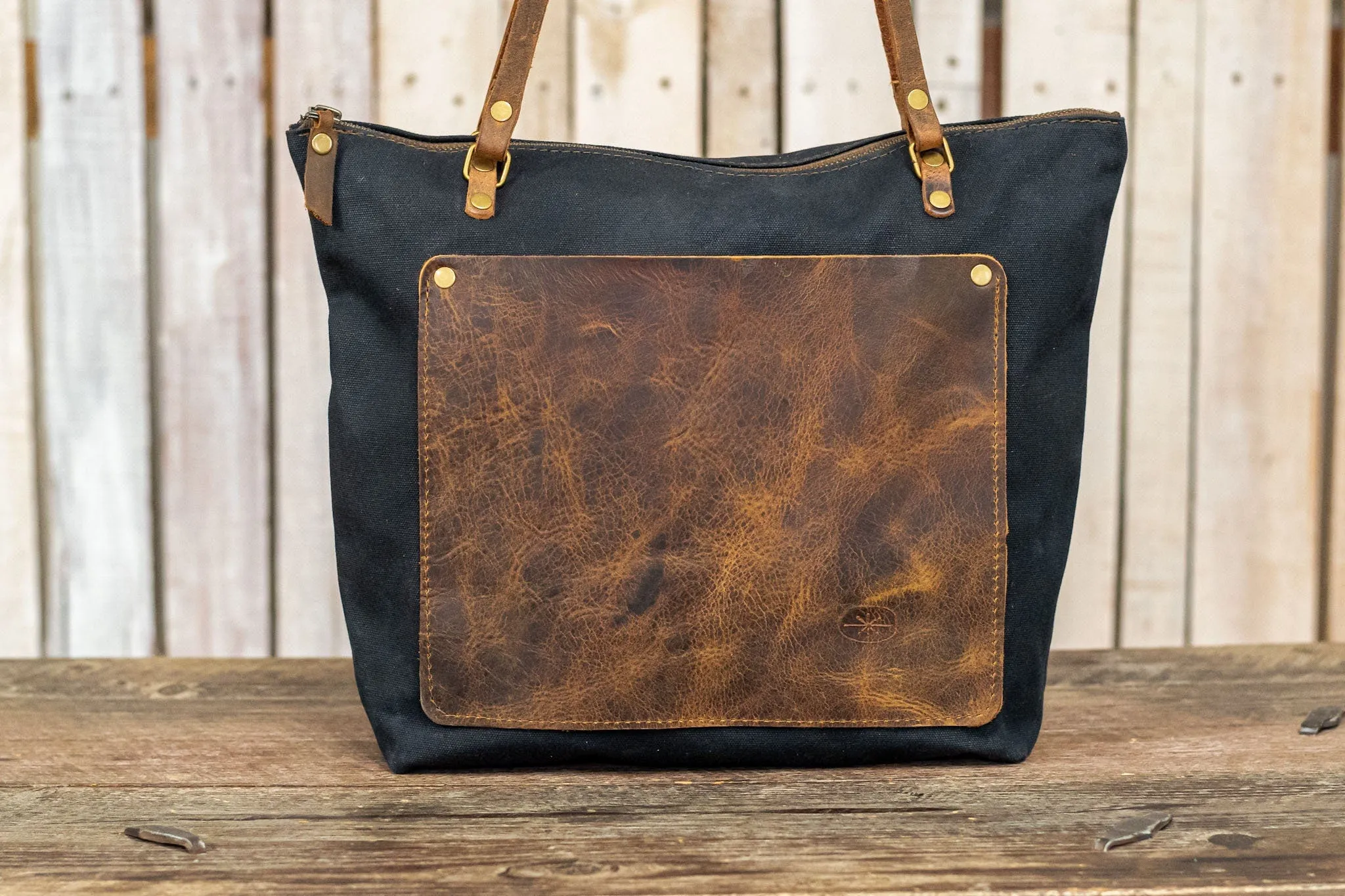 The Classic Waxed Canvas Bag | Tote Bag with Leather Pocket | Medium