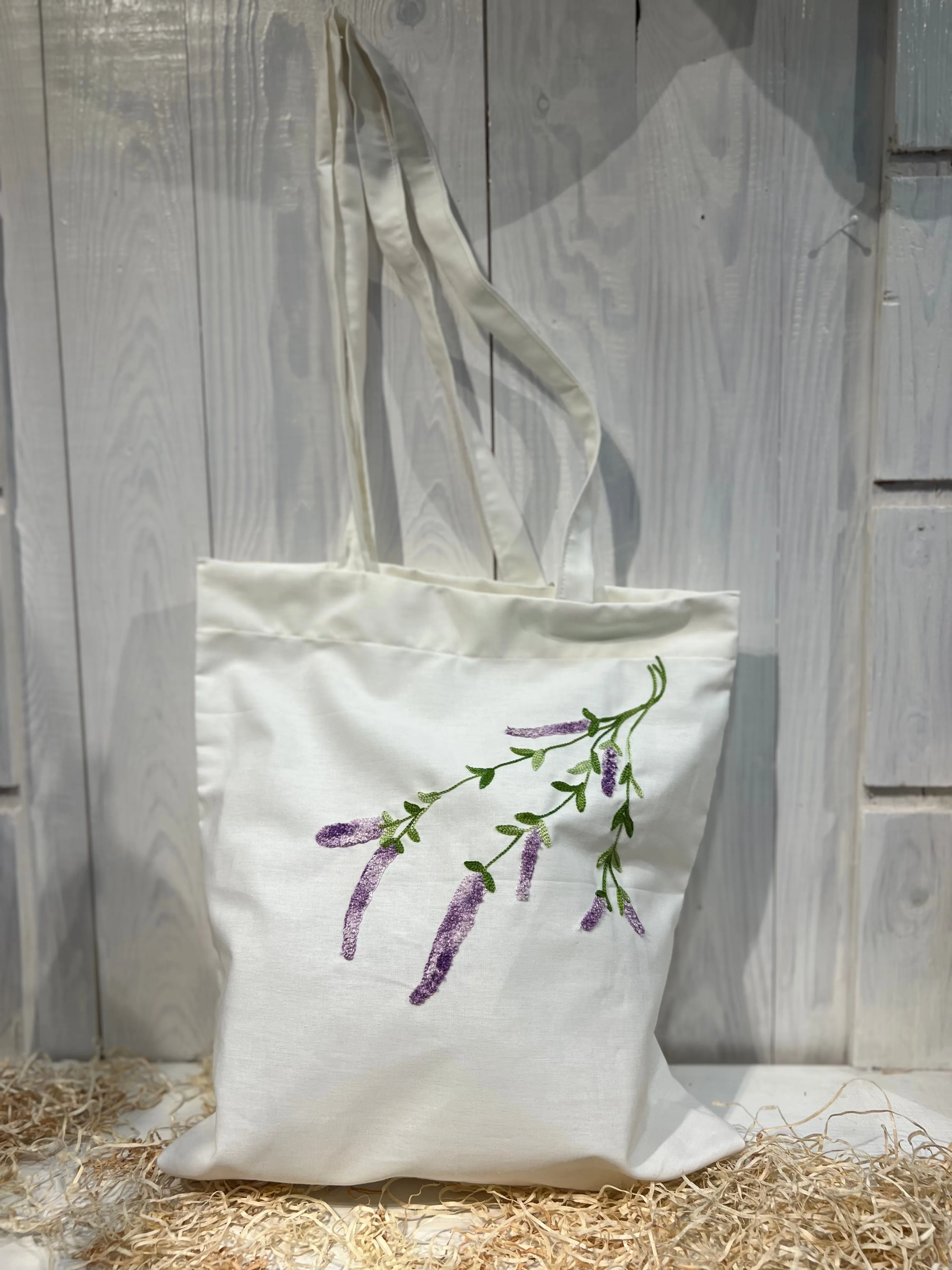 Tote Bag Floreale Country Chic - Tote Bag - Shopper Bag - Tote Bag Ricamo a Fiori Lavanda - Pezzo Unico